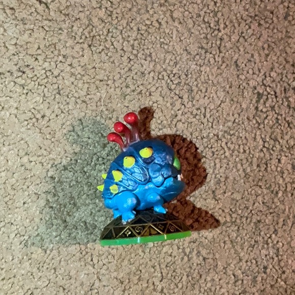 Toy - Picture 3 of 5